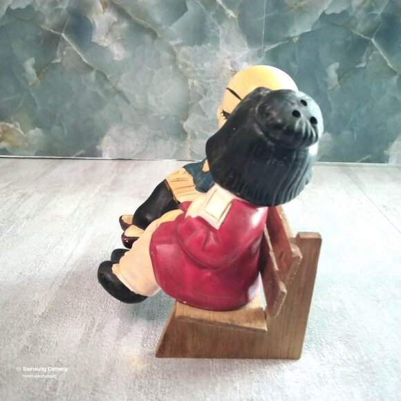 Vintage 1950 Asian Boy & Girl Kissing on Park Bench Salt & Pepper Set - Picture 2 of 6